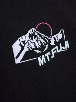 River Island Regular Fit Japanese Graphic T-Shirt - Black -Barbou Clothing Shop 10ZI5 SQ5 0000000004 BLACK MDd1