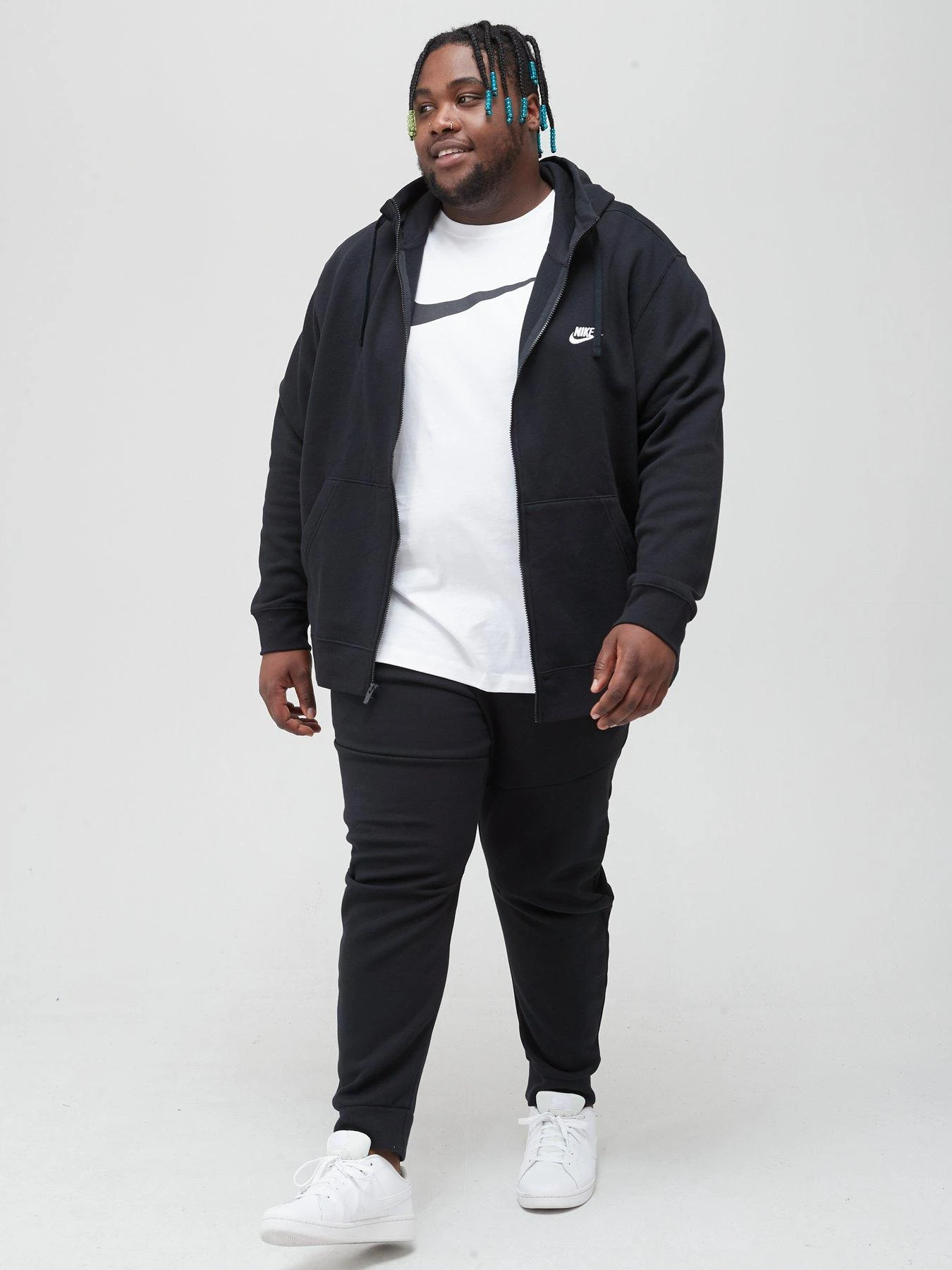 Nike NSW Club Fleece Full Zip Hoodie (Plus Size) - Black 5 Nike NSW Club Fleece Full Zip Hoodie (Plus Size) - Black - Image 3