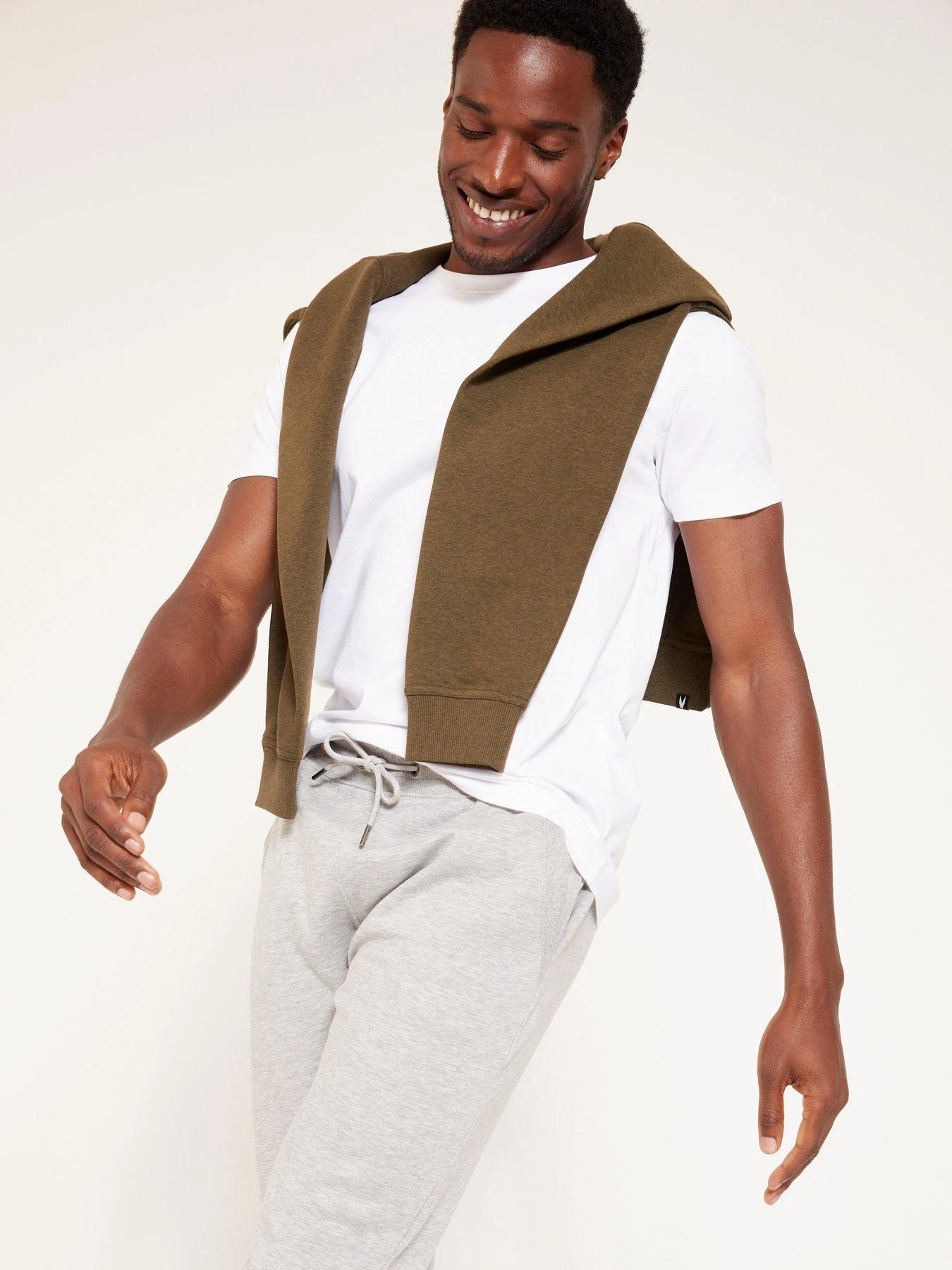 Everyday 3 Pack Of Essentials Crew Neck T-Shirt - Black/White/Grey 7 Everyday 3 Pack Of Essentials Crew Neck T-Shirt - Black/White/Grey - Image 5