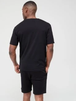 HUGO Dero Small Logo T-shirt - Black -Barbou Clothing Shop TRT76 SQ2 0000000004 BLACK MDb