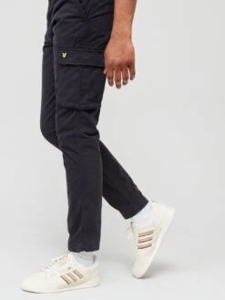 Lyle & Scott Main Road Cargo Trousers - Black  -Barbou Clothing Shop V94NB SQ4 0000000004 BLACK MDd
