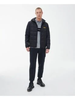 Barbour International Event Hooded Padded Jacket - Black -Barbou Clothing Shop VJGK3 SQ3 0000000004 BLACK MDo