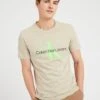Calvin Klein Jeans Seasonal Monologo T-shirt - Beige  -Barbou Clothing Shop VJV6C SQ1 0000000108 BEIGE MDf