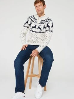 Very Man Men's Family Fair Isle Reindeer Christmas Jumper - Natural -Barbou Clothing Shop VK9U7 SQ5 0000000020 BLUE MDd