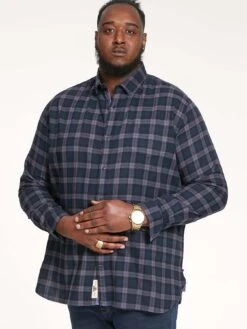 D555 Flannel Check Shirt With Button Down Collar - Navy